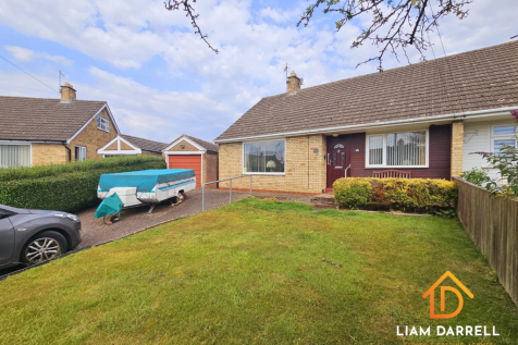 4 bedroom semi-detached bungalow for sale