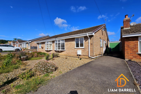 2 bedroom semi-detached bungalow for sale