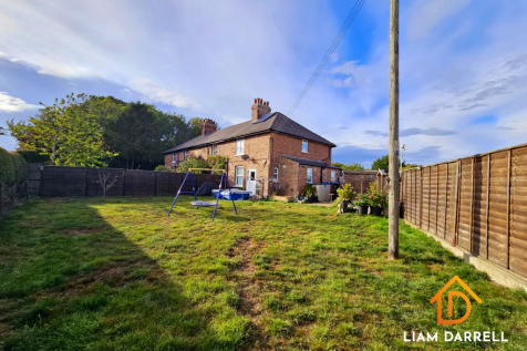 3 bedroom cottage for sale