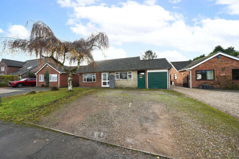 3 bedroom detached bungalow for sale