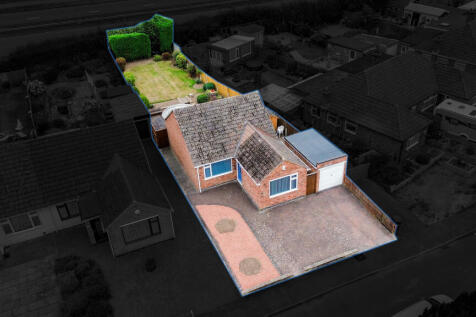 3 bedroom detached bungalow for sale