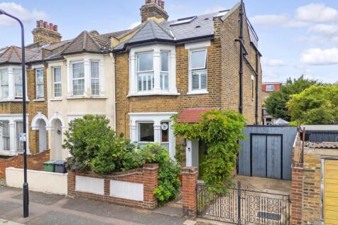 5 bedroom house for sale