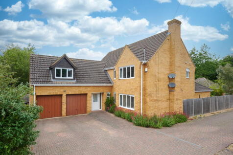 Meadow Lane, Wellingborough NN9 4 bed detached house for sale