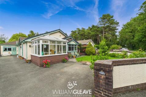 4 bedroom detached bungalow for sale