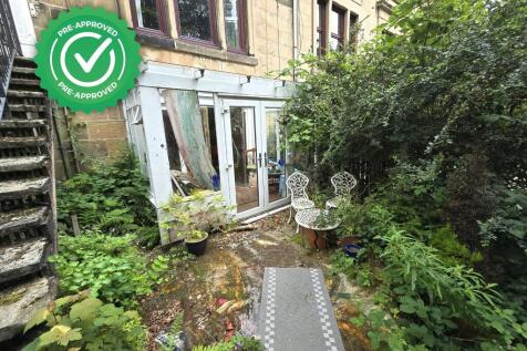 4A Buchanan Gardens, 183 Hamilton... 2 bed flat for sale