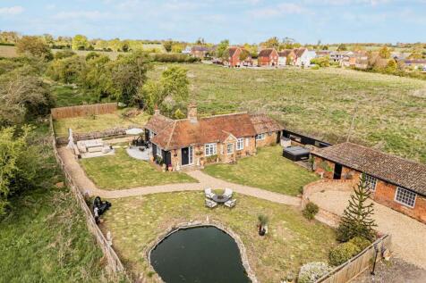 Mill Lane, Bridge, Kent 2 bed detached bungalow for sale