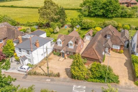 Chavey Down Road, Winkfield Row... 3 bed detached house for sale