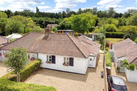 Crouch Lane, Winkfield, Windsor... 3 bed bungalow for sale