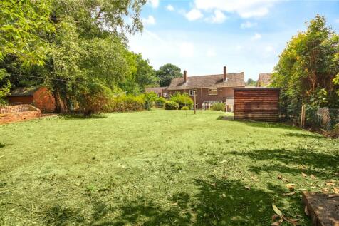 Highfields, Ascot, Berkshire, SL5 3 bed semi