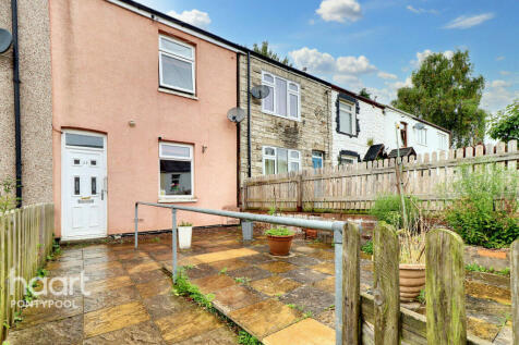 2 bedroom terraced house for sale