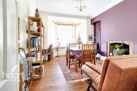 Cwmavon Road, Pontypool 3 bed end of terrace house for sale