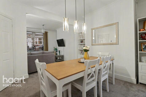 Fowler Street, Pontypool 2 bed terraced house for sale