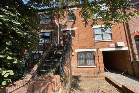 Napier Road, Bedfordshire LU1 1 bed apartment for sale