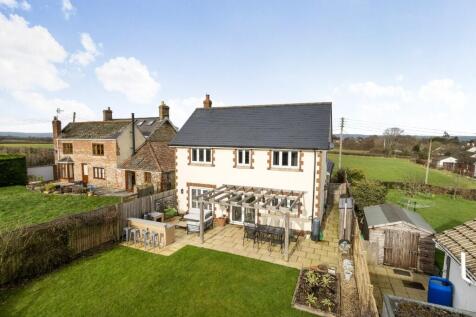Staplehay, Trull TA3 4 bed detached house for sale
