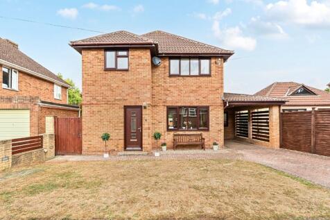 Gordons Close, Taunton TA1 4 bed detached house for sale