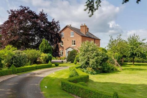 7 bedroom detached house for sale