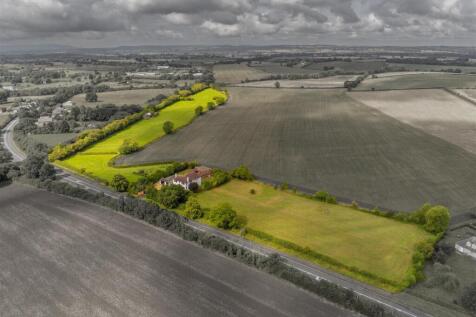 Stratford Road, Alcester B50 4 bed detached house for sale