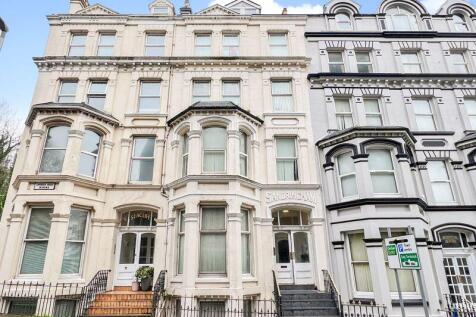 Detached house for sale