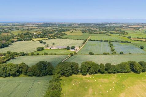 Detached house for sale
