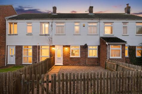 Cherry Garden Lane, Newport, CB11 3 bed terraced house for sale