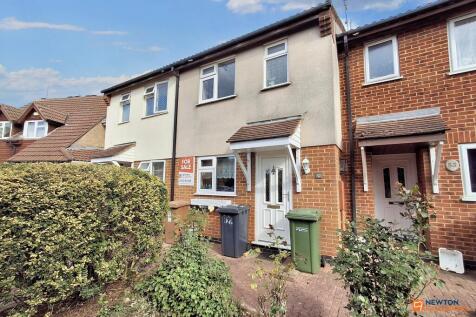Saltersgate, Peterborough, PE1 2 bed terraced house for sale