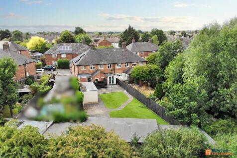 Wootton Avenue, Fletton... 3 bed terraced house for sale