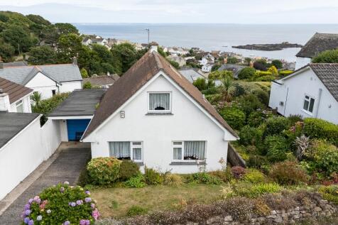 2 bedroom detached house for sale