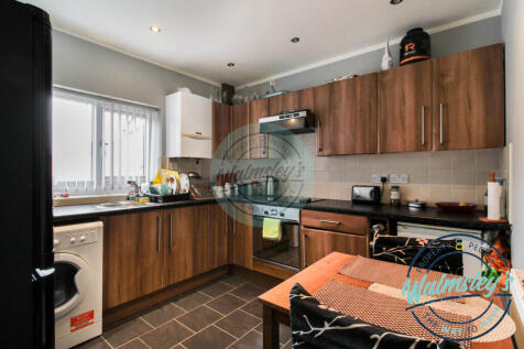 3 bedroom mews property for sale