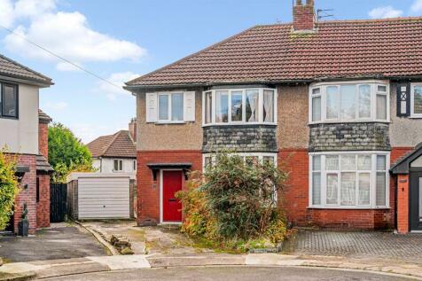 3 bedroom semi-detached house for sale