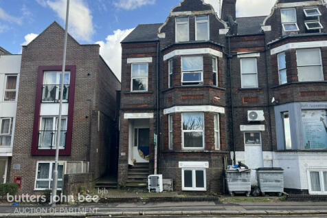 1 bedroom flat for sale