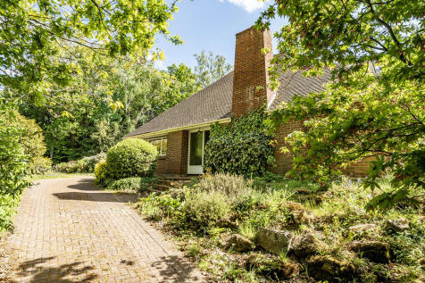 4 bedroom chalet for sale