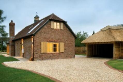 Detached house for sale