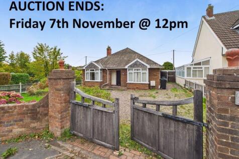 Coalport Road, Broseley TF12 2 bed detached bungalow for sale