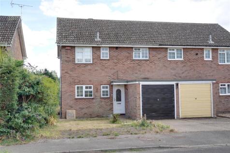 Raven Close, Mildenhall, Bury St.... 3 bed semi