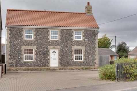 Holmsey Green, Beck Row, Bury St.... 3 bed detached house for sale