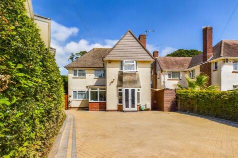 Shelley Close, Highcliffe, Dorset, BH23 5 bed detached house for sale
