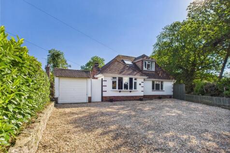 Woodhayes Avenue, Highcliffe, Dorset... 4 bed bungalow for sale