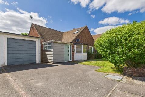 4 bedroom bungalow for sale