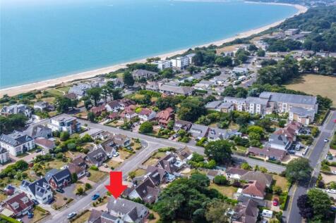 Waterford Gardens, Highcliffe... 5 bed bungalow for sale