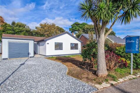 Forest Way, Christchurch, Dorset, BH23 3 bed bungalow for sale