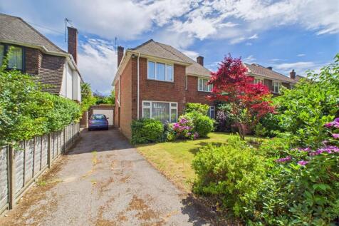 Holdenhurst Avenue, Boscombe East... 4 bed detached house for sale