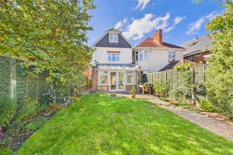 Kimberley Road, Bournemouth, Dorset, BH6 4 bed detached house for sale