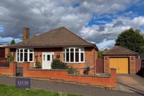 3 bedroom bungalow for sale