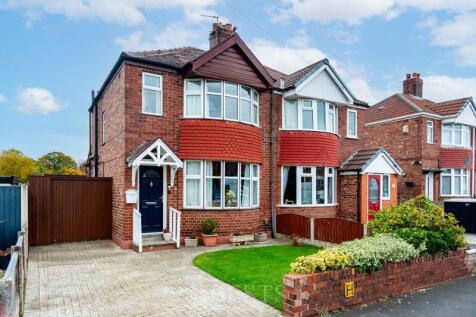 2 bedroom semi-detached house for sale