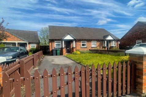 Lady Anne Close, Scarisbrick L40 2 bed semi