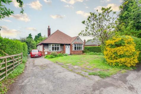 3 bedroom detached bungalow for sale