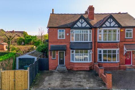 3 bedroom semi-detached house for sale