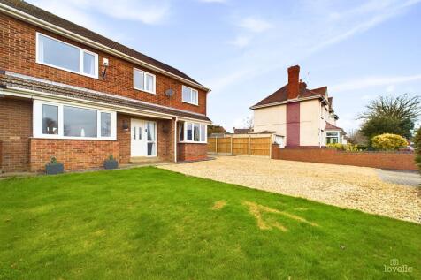 Tofts Road, North Lincolnshire DN18 4 bed semi