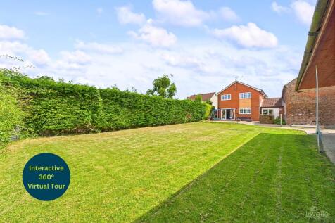 Townside, North Lincolnshire DN40 3 bed link detached house for sale