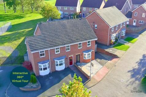 Nightingale Close, North Lincolnshire... 3 bed semi
